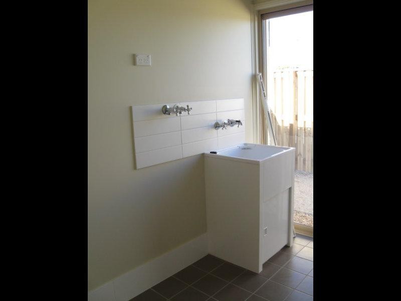 4 Rogers Way, Redbank Plains QLD 4301