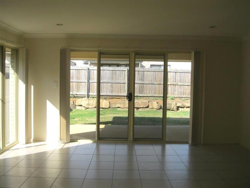 13 Pencarrow  Ct, Raceview QLD 4305