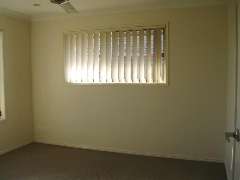 13 Pencarrow  Ct, Raceview QLD 4305