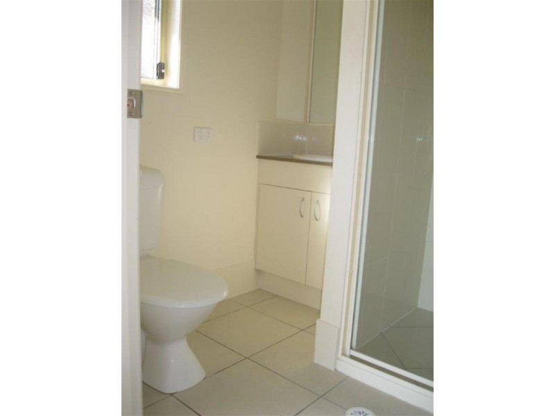 13 Pencarrow  Ct, Raceview QLD 4305