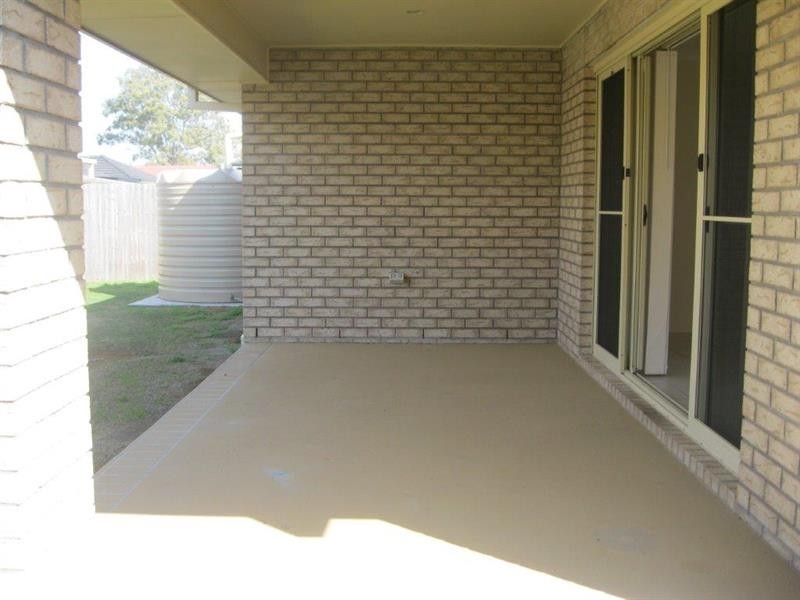 13 Pencarrow  Ct, Raceview QLD 4305