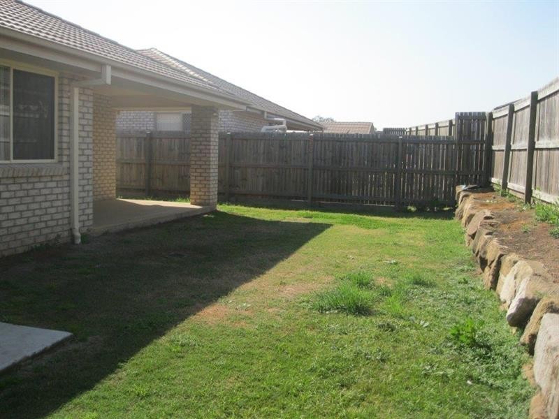 13 Pencarrow  Ct, Raceview QLD 4305