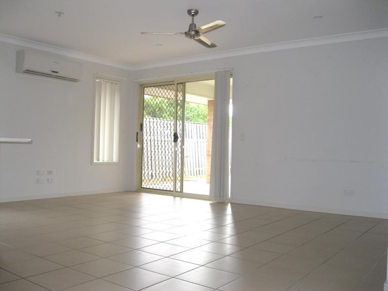 29 Scottsdale St, Raceview QLD 4305