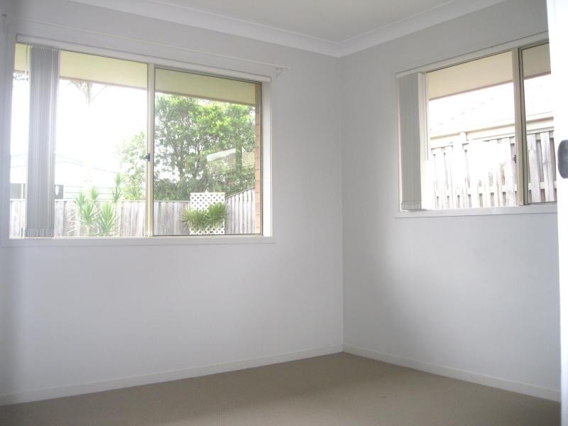 29 Scottsdale St, Raceview QLD 4305