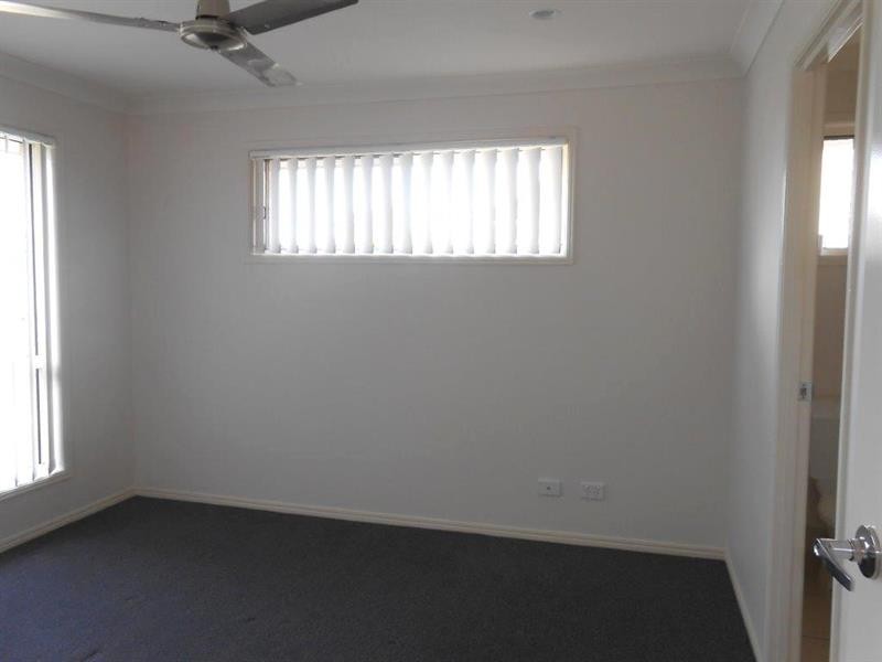 25 Pencarrow  Cres, Raceview QLD 4305