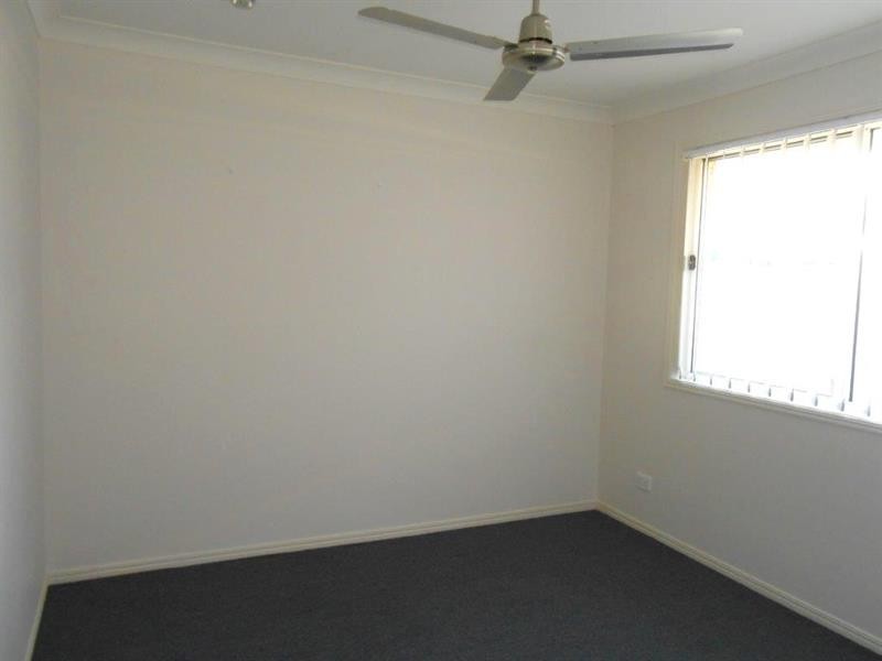 25 Pencarrow  Cres, Raceview QLD 4305