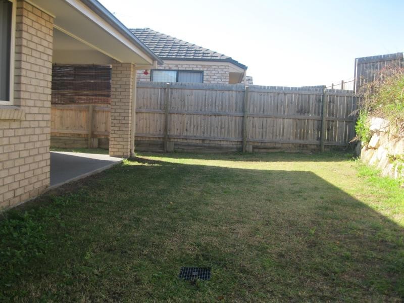 25 Pencarrow  Cres, Raceview QLD 4305