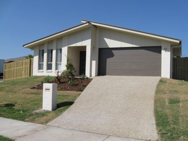 21 Roach Cres, Redbank Plains QLD 4301