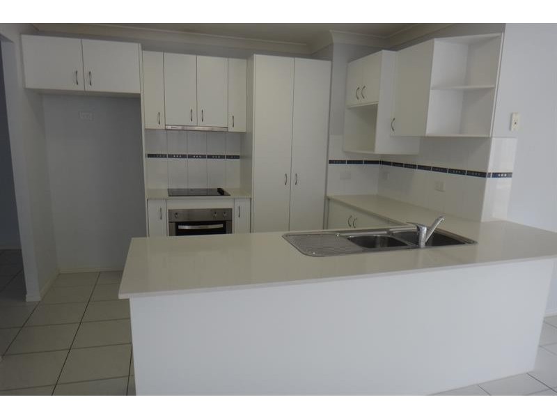 12 Julia  St, Brassall QLD 4305