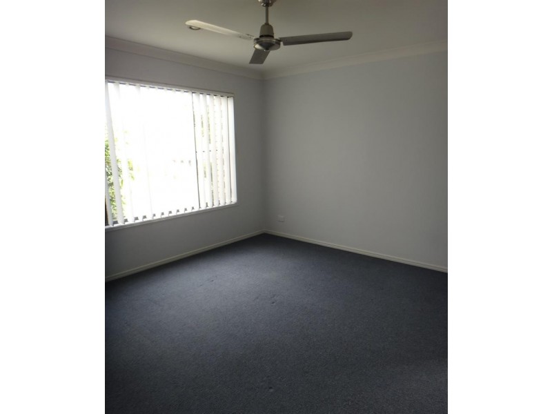 12 Julia  St, Brassall QLD 4305