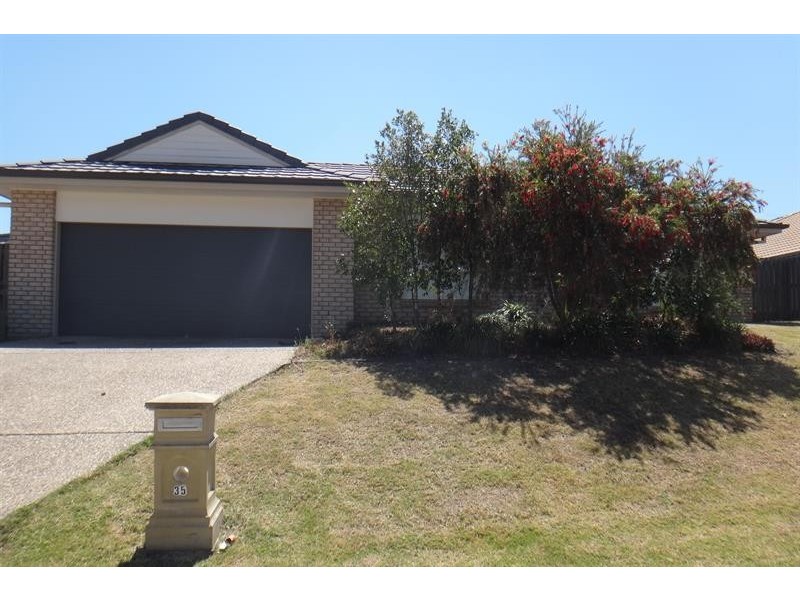 35 Moonlight Dr, Brassall QLD 4305