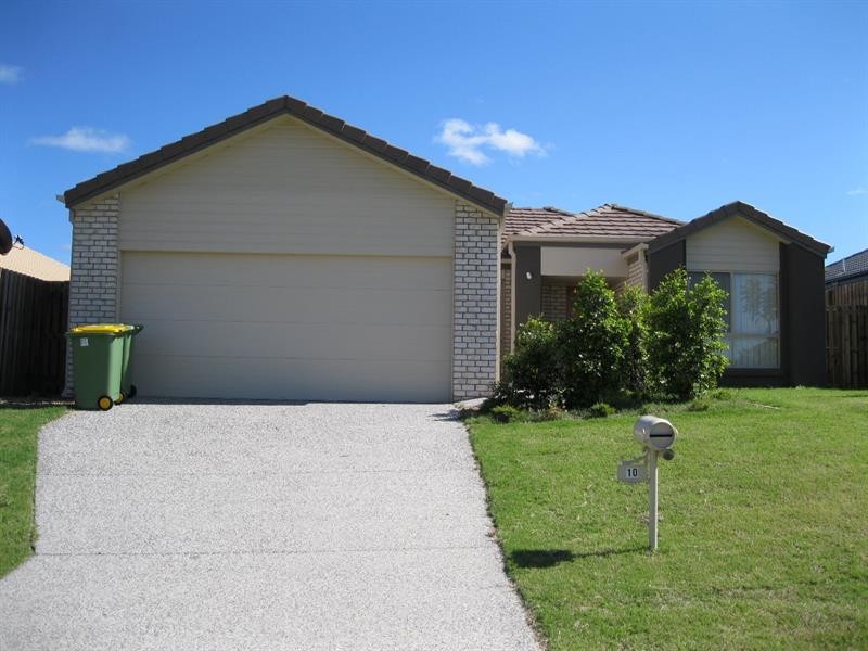 10 Julia St, Brassall QLD 4305