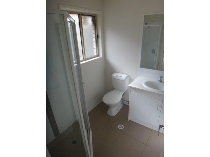10 Julia St, Brassall QLD 4305