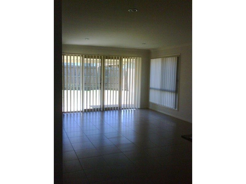 5 Hulett St, Goodna QLD 4300