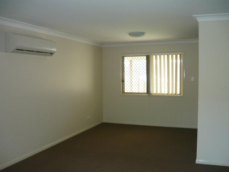 20   Dillon Ave, Augustine Heights QLD 4300