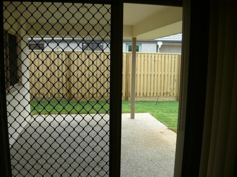 20   Dillon Ave, Augustine Heights QLD 4300