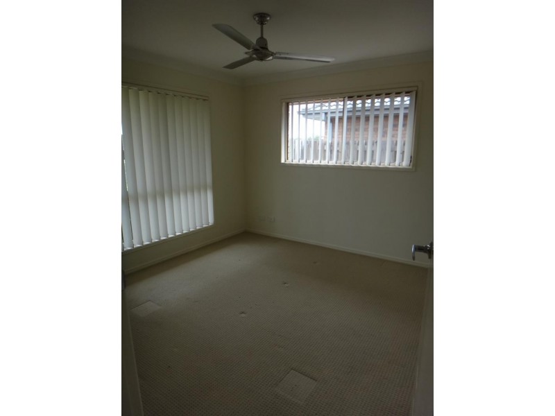 49 Aramac St, Brassall QLD 4305