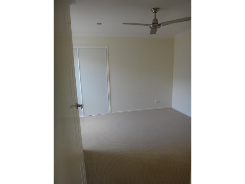 49 Aramac St, Brassall QLD 4305