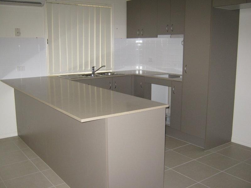 12 Alexandra  St, Brassall QLD 4305