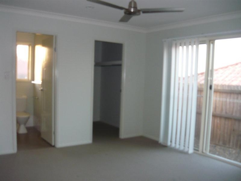 19 Isabella St, Collingwood Park QLD 4301
