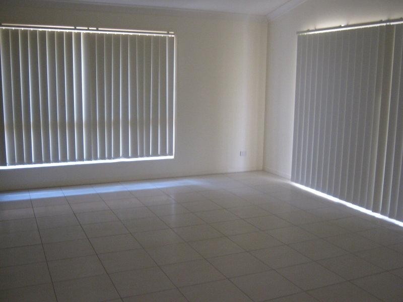 12 Alexandra St, Brassall QLD 4305