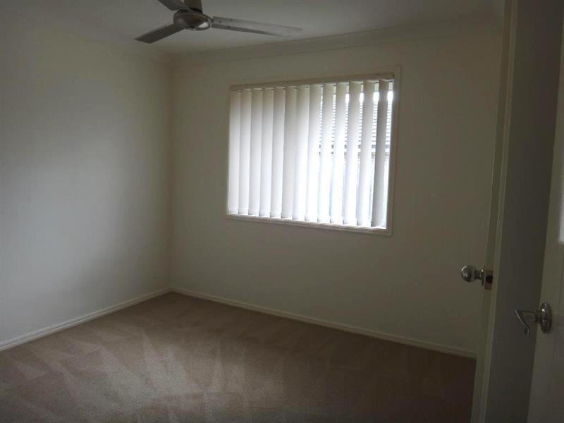 9 Pencarrow  Cres, Raceview QLD 4305