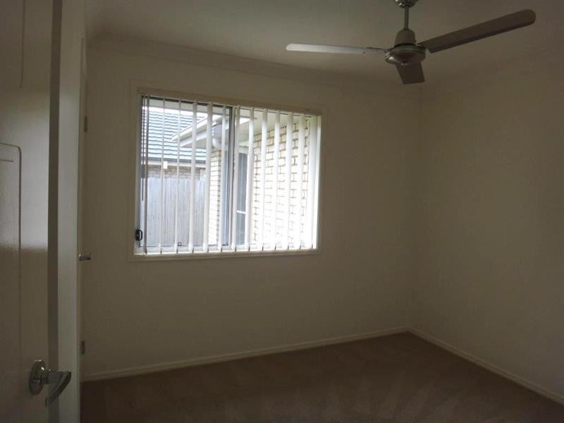 9 Pencarrow  Cres, Raceview QLD 4305