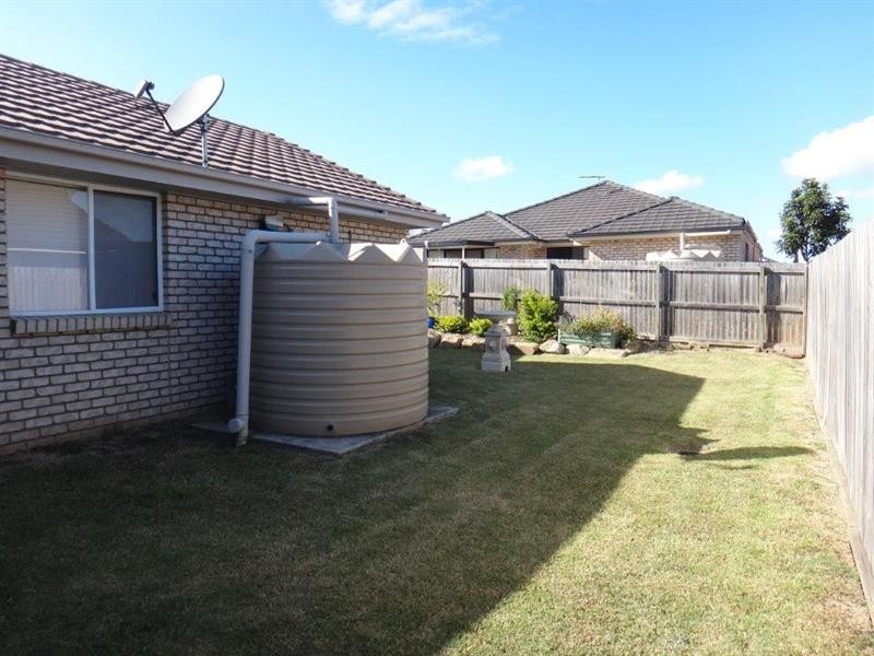 9 Pencarrow  Cres, Raceview QLD 4305