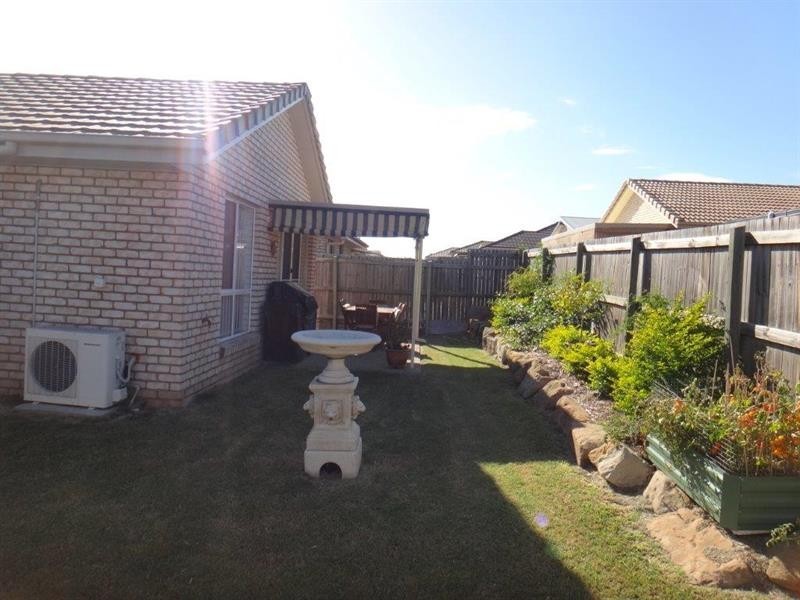 9 Pencarrow  Cres, Raceview QLD 4305