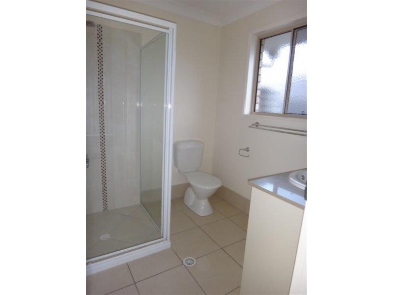 21 Pencarrow  Cres, Raceview QLD 4305