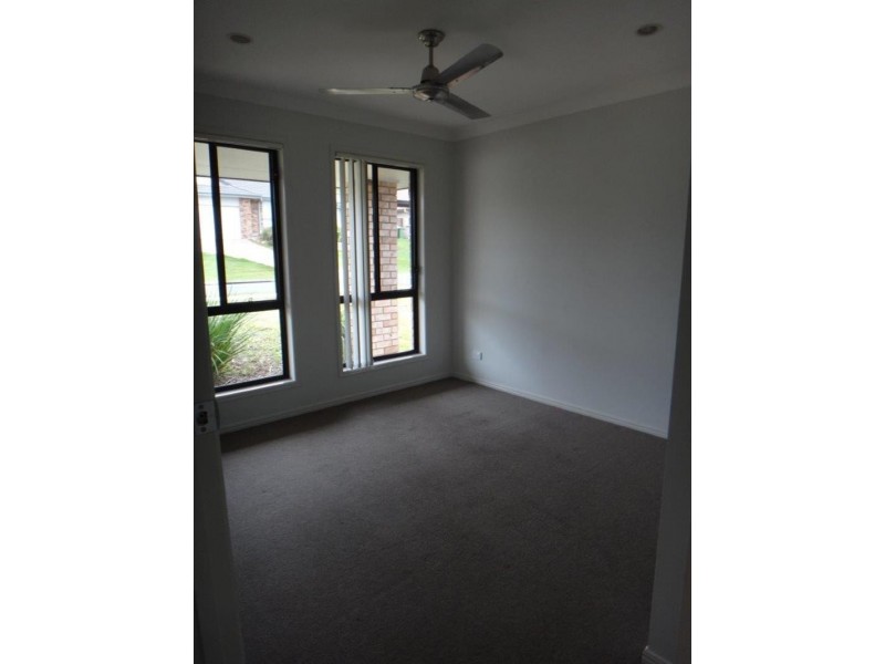 6 Hann  Way, Brassall QLD 4305