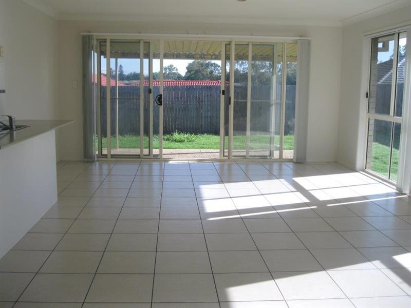 96 Westminster  Cres, Raceview QLD 4305