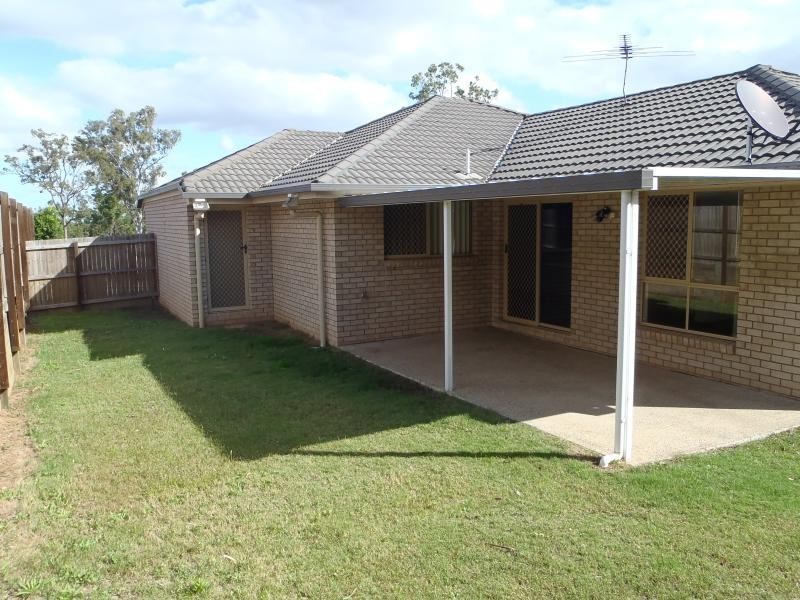 3 Serenity St, Brassall QLD 4305