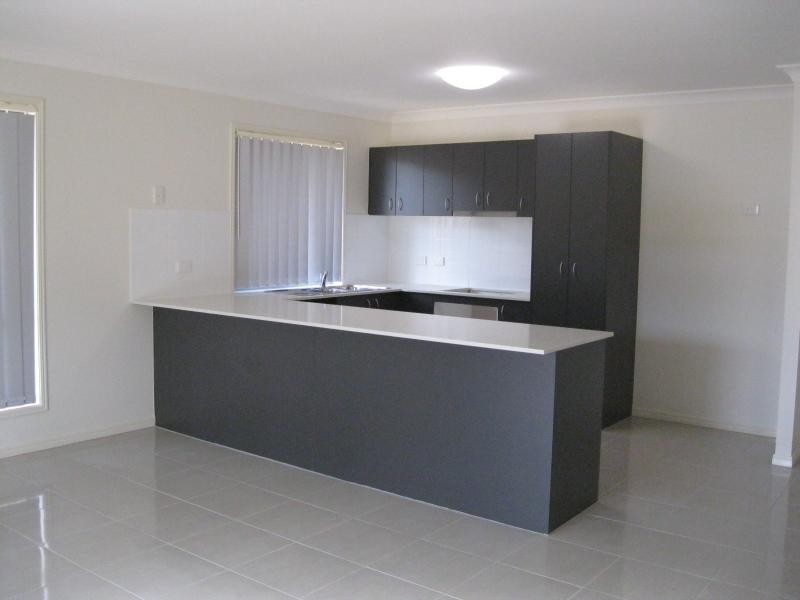 16 Borrowdale Ct, Brassall QLD 4305