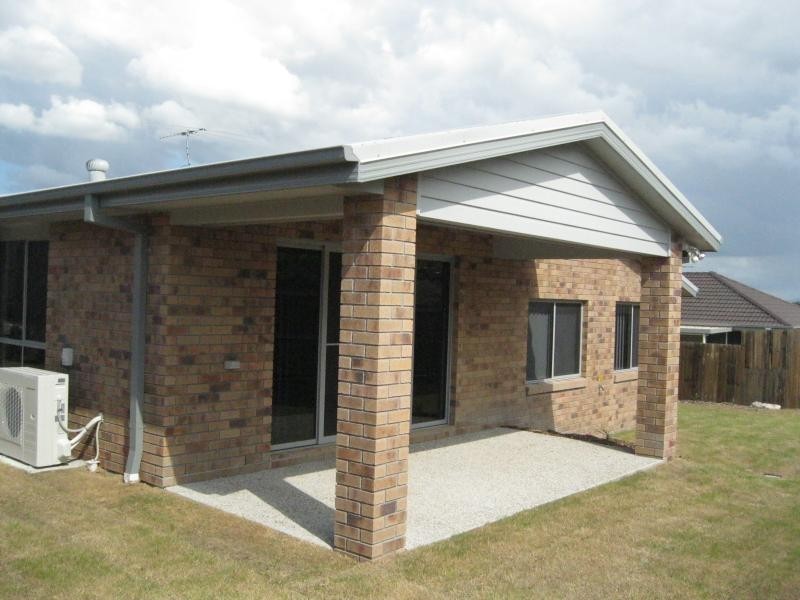 16 Borrowdale Ct, Brassall QLD 4305