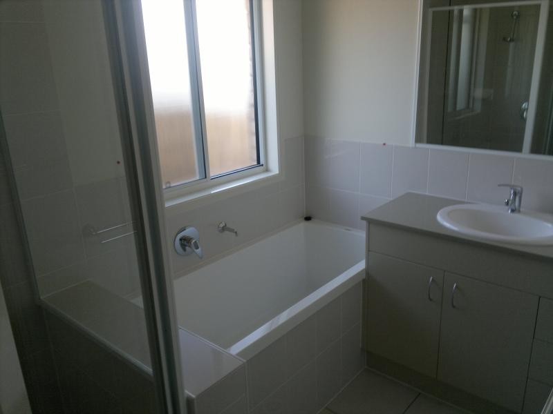 61 Aramac St, Brassall QLD 4305