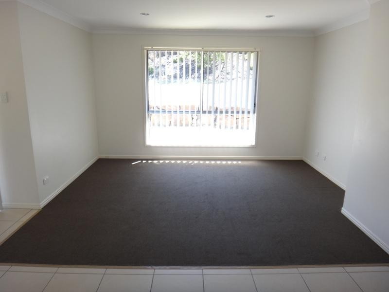 17 Atlantic Dr, Brassall QLD 4305