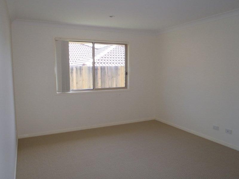 17 Chris  St, Redbank QLD 4301