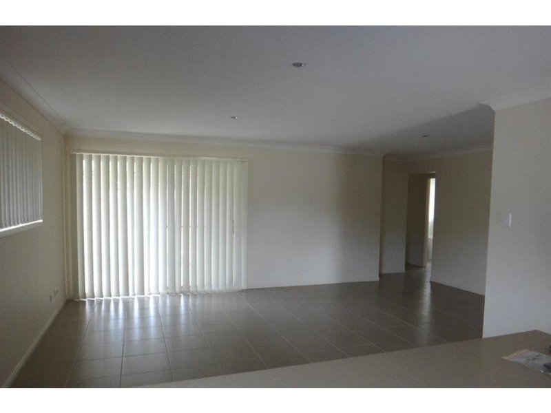 10 May  Cl, Redbank QLD 4301
