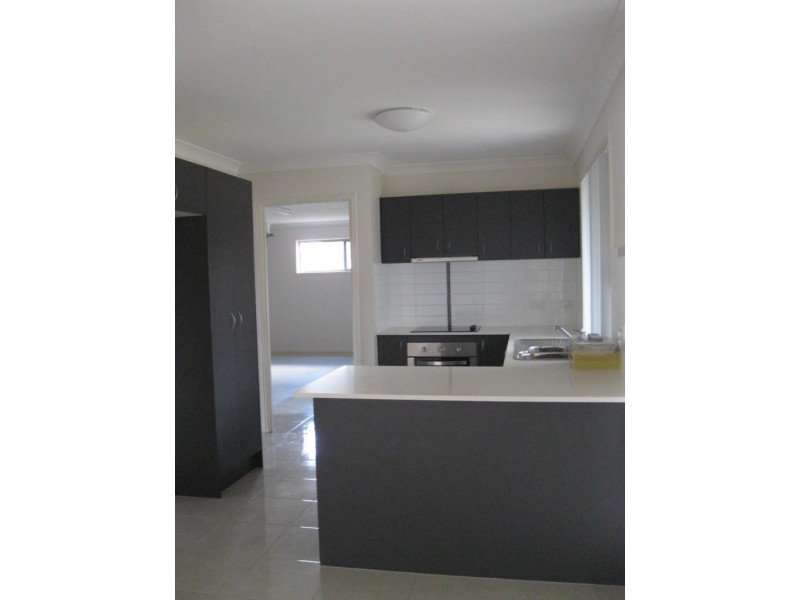 26 Moonlight  Dr, Brassall QLD 4305