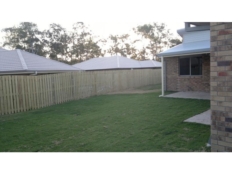26 Moonlight  Dr, Brassall QLD 4305