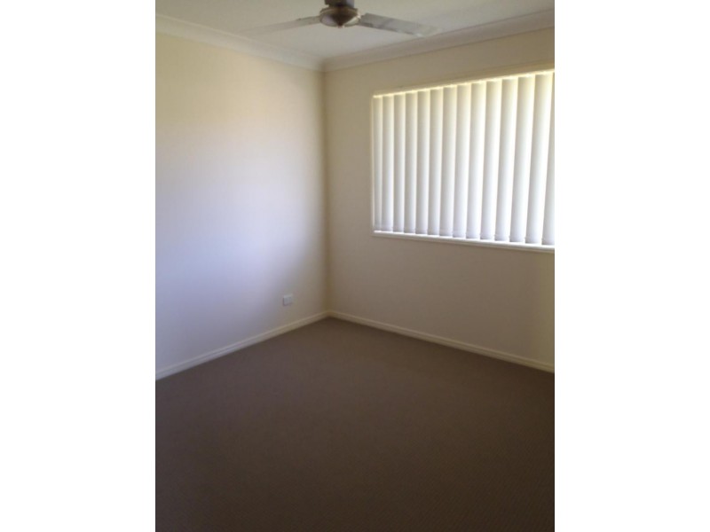 32 Henderson  Rd, Redbank QLD 4301