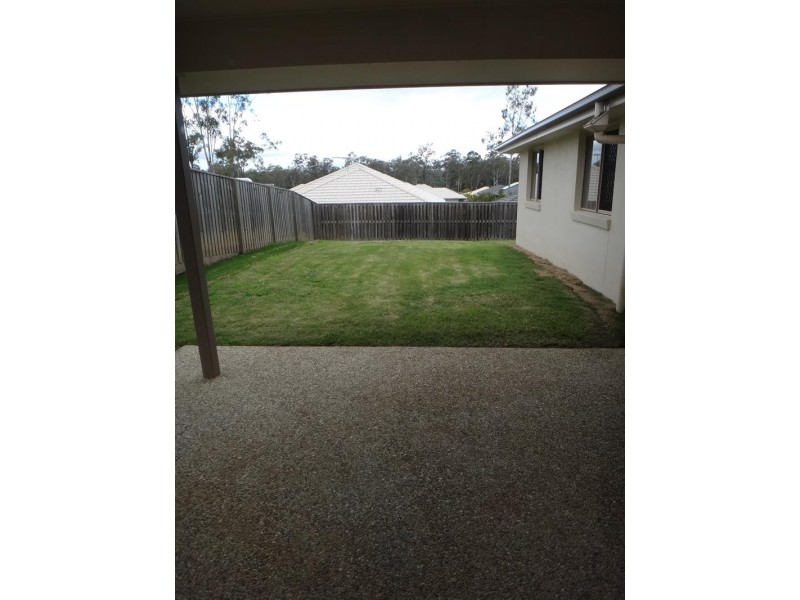 20 Dillon Ave, Augustine Heights QLD 4300