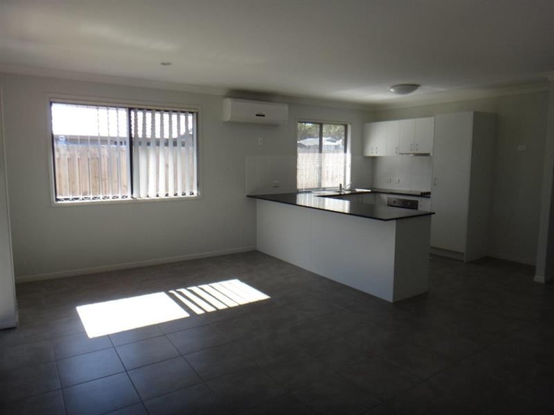 58 Moonlight Dr, Brassall QLD 4305