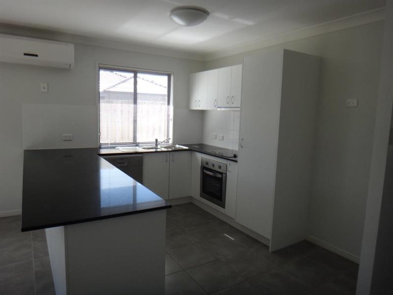 58 Moonlight Dr, Brassall QLD 4305