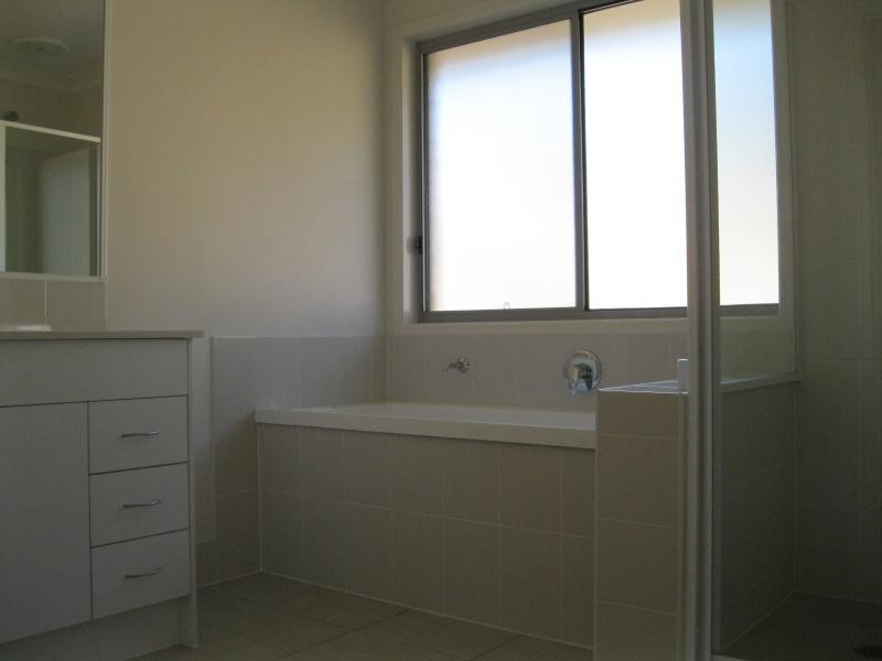 8 Britannia  Way, Brassall QLD 4305