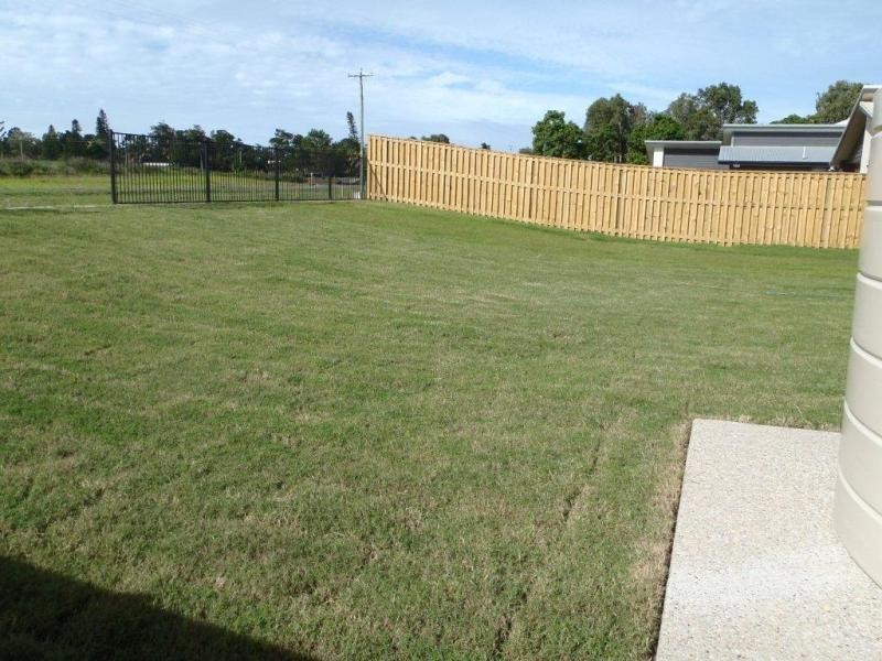 46 Schooner Ave, Shoal Point QLD 4750