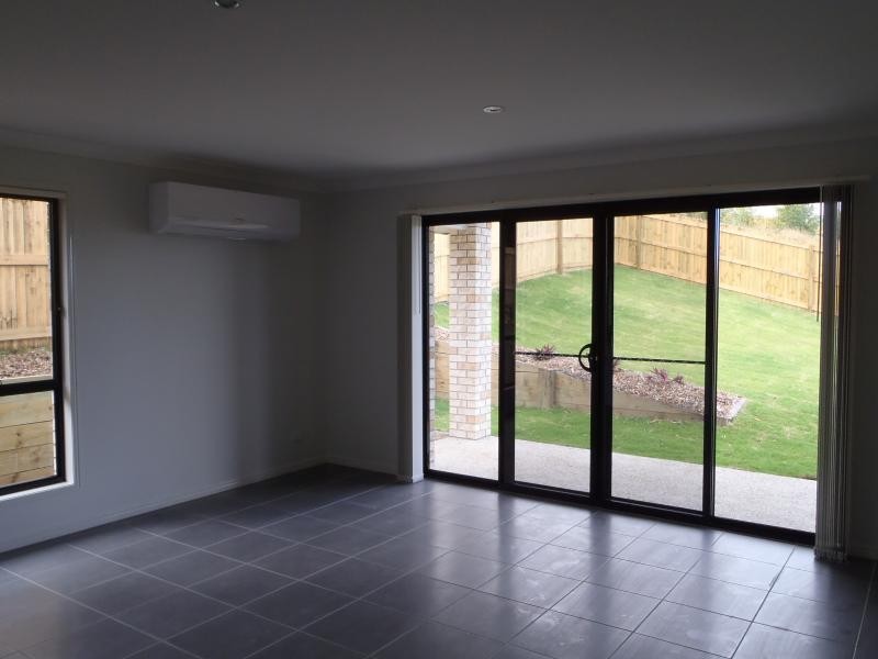 22 Neptune Cres, Brassall QLD 4305