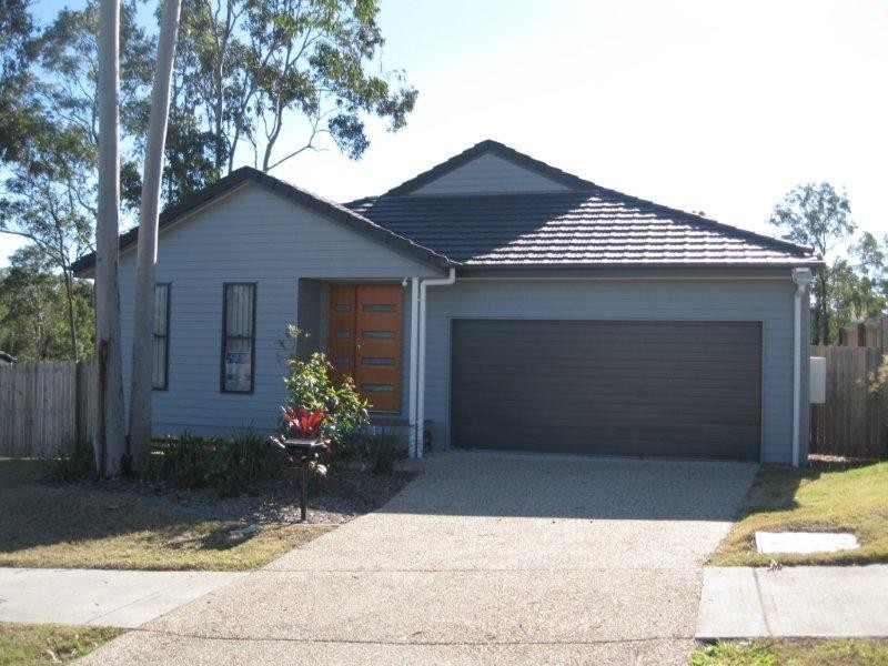 10 Stack  St, Collingwood Park QLD 4301