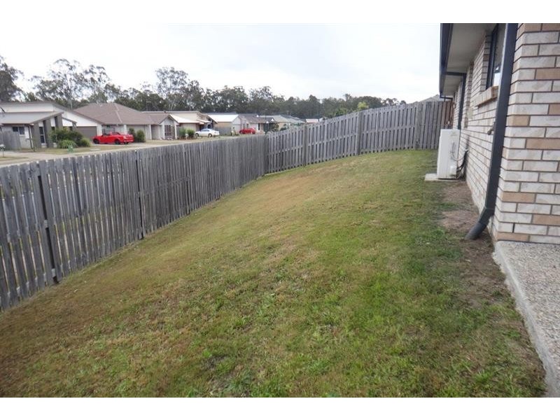 1 Alexandra  St, Brassall QLD 4305